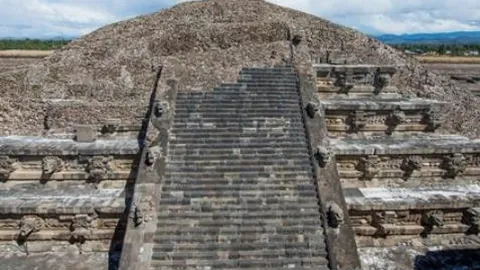 索尔洛特读秒绝杀，马竞客场惊险逆转巴塞罗那2-1