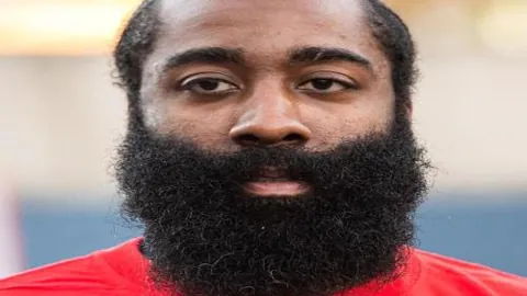 张子宇身高2米24成功跻身WCBA联赛